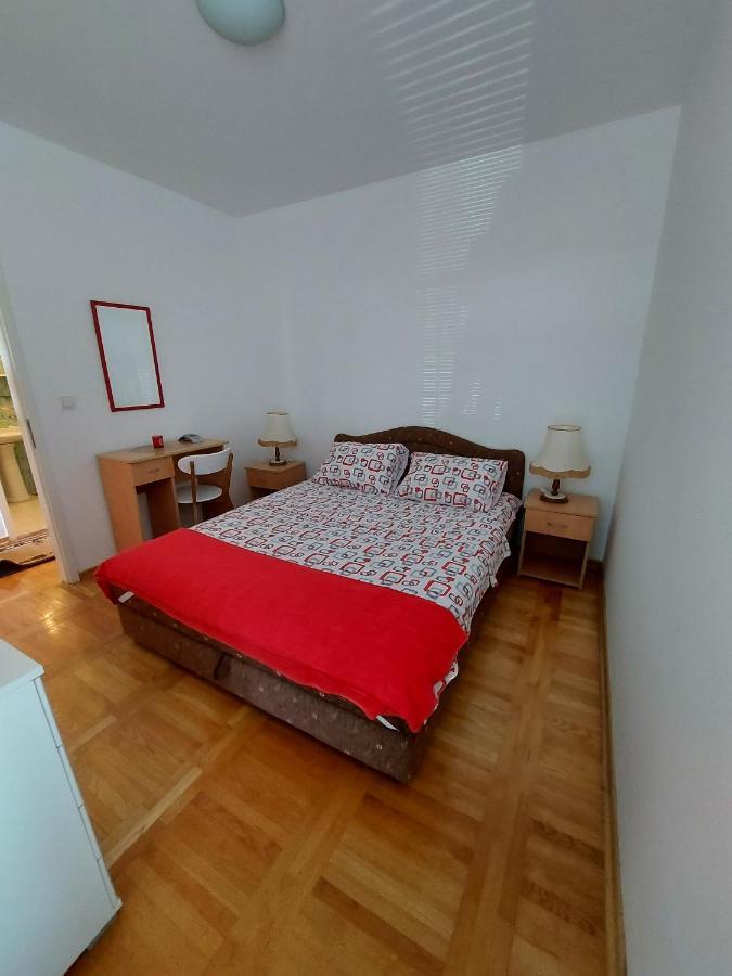 One Bedroom Apartment Ljilja 스베티스테판 외부 사진